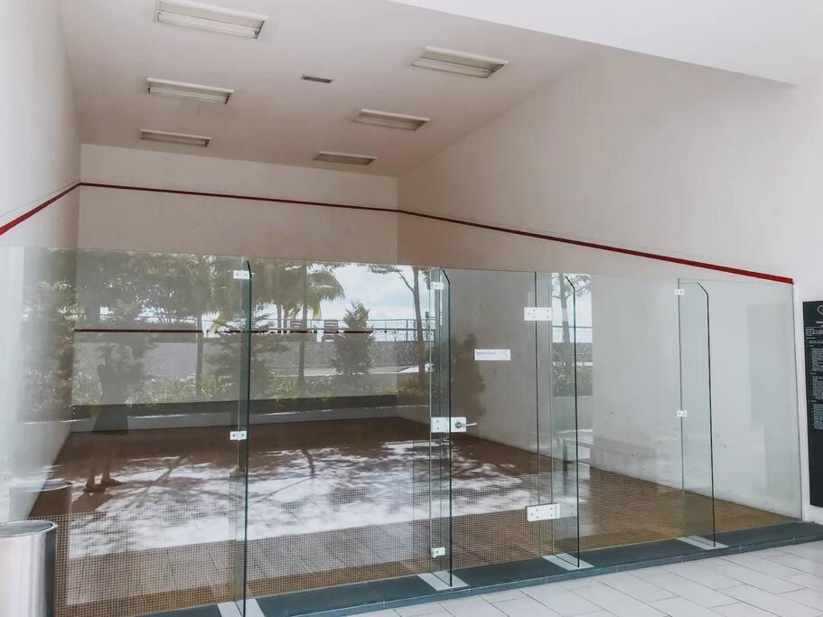 Apartment 【netflix】twice Happy Suites_2bedr Silverscape *