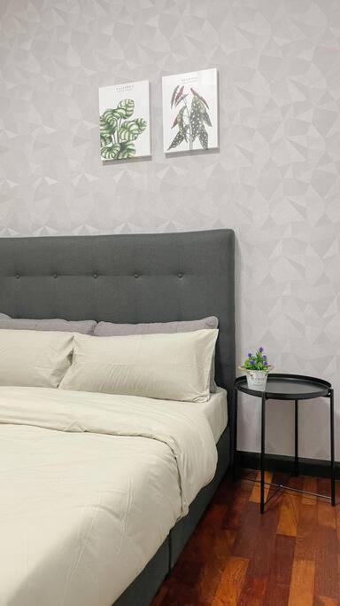 Apartment 【netflix】twice Happy Suites_2bedr Silverscape *